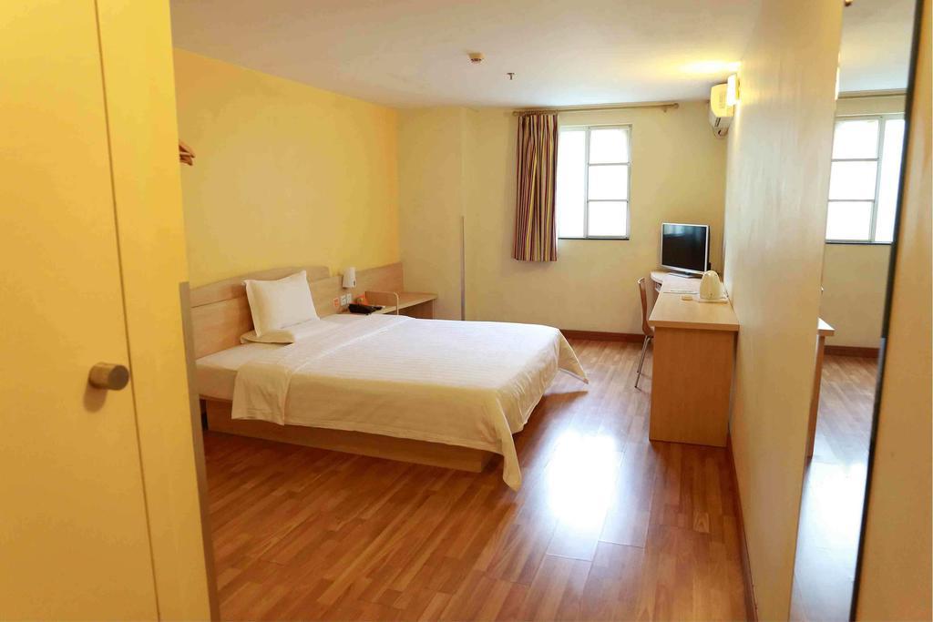 7Days Inn Luoyang Longmen Avenue Normal College Szoba fotó